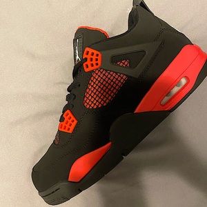 Jordan 4 Red thunder